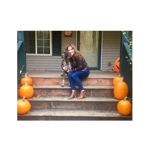 Meet your Posher, Christy